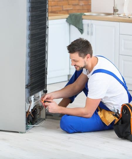 Refrigerator Repair technician service